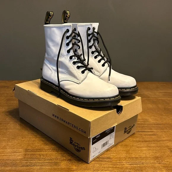 Dr. Martens 1460 White Leather Boots with Black Laces Size W9 - Picture 1 of 12